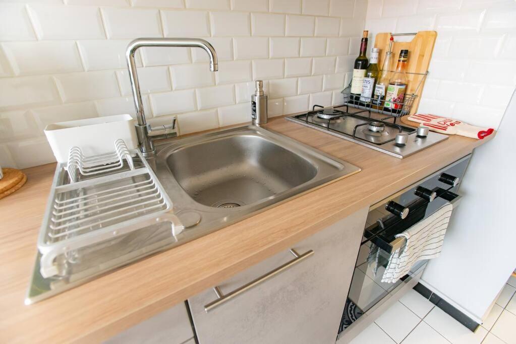 Studio With Balcony París Exterior foto
