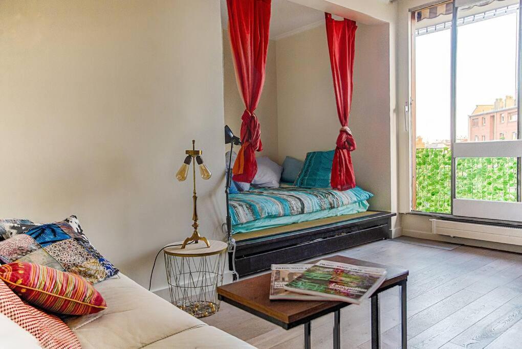 Studio With Balcony París Exterior foto